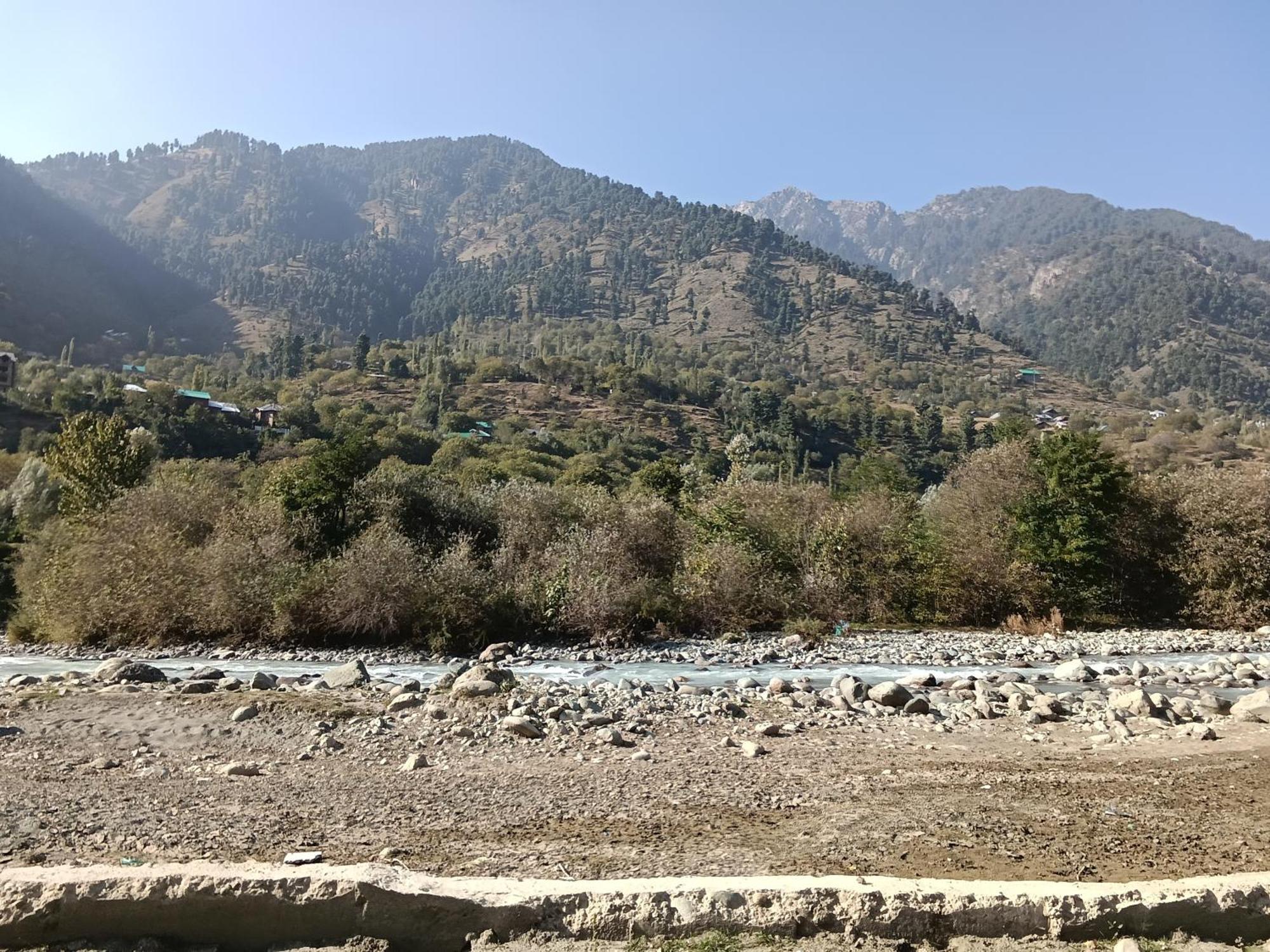 River-Scape Islamabad Exterior foto